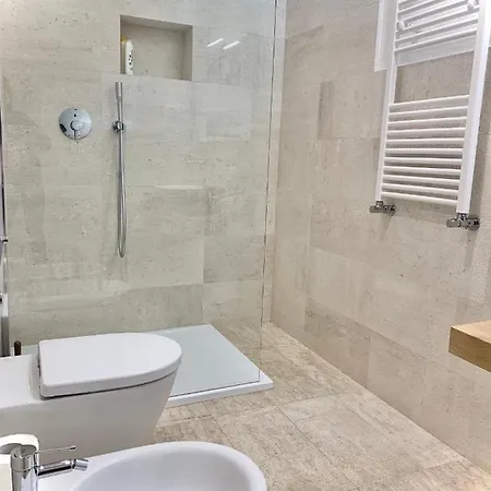 Casa Frencis أولبيا